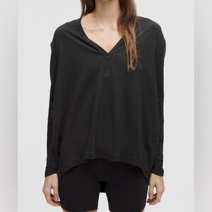 Lululemon Back In Action Long Sleeve Black Top Medium